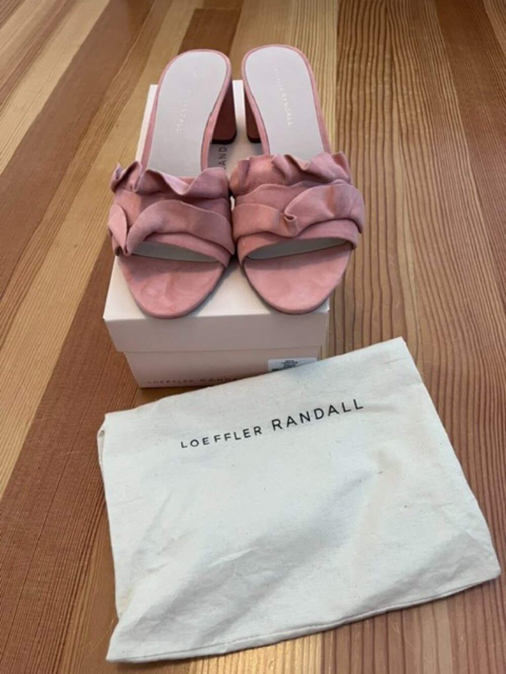 Loeffler Randall Vera Neutral Colored Slides - EUC!